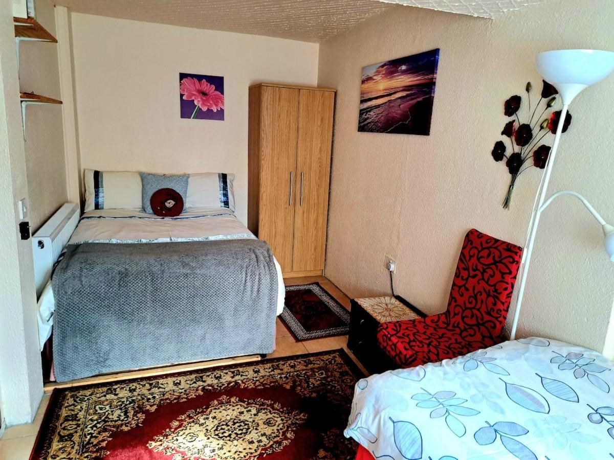 Private In Shared House-n 1 Apartment