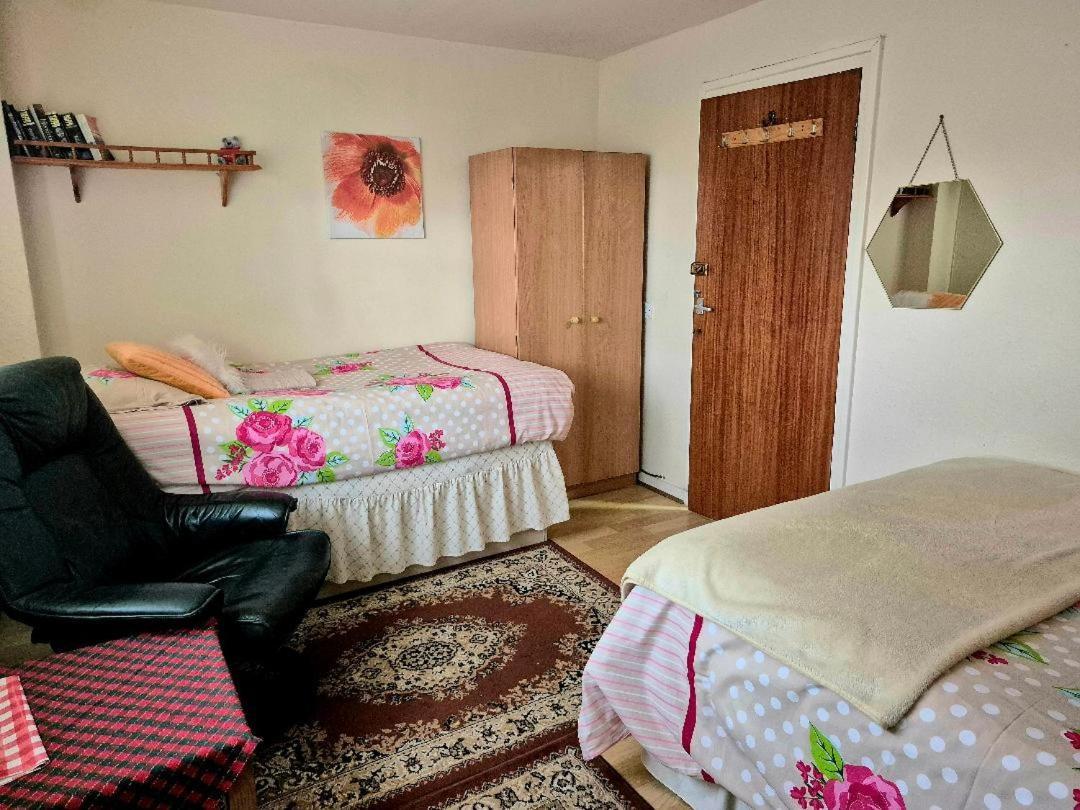 Private In Shared House-n 1 Apartment Nottingham